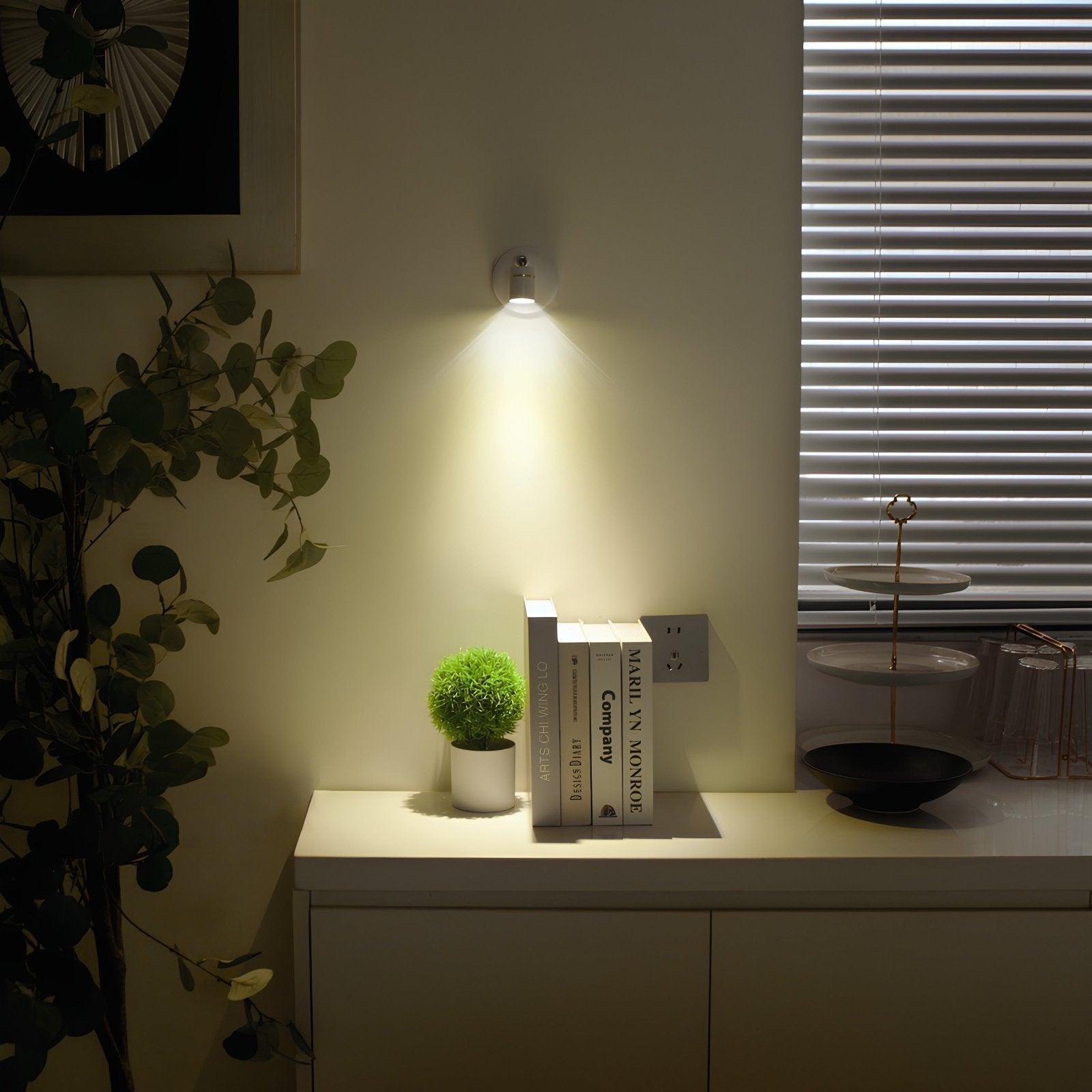 LED Wall Spotlight with Adjustable Head - Wall Light - Without Remote Control - Oaksoho