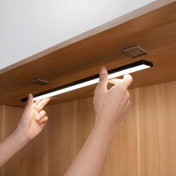 Magnetic Wireless LED Light Bar with Motion Sensor - LED Light bar - Black - Oaksoho