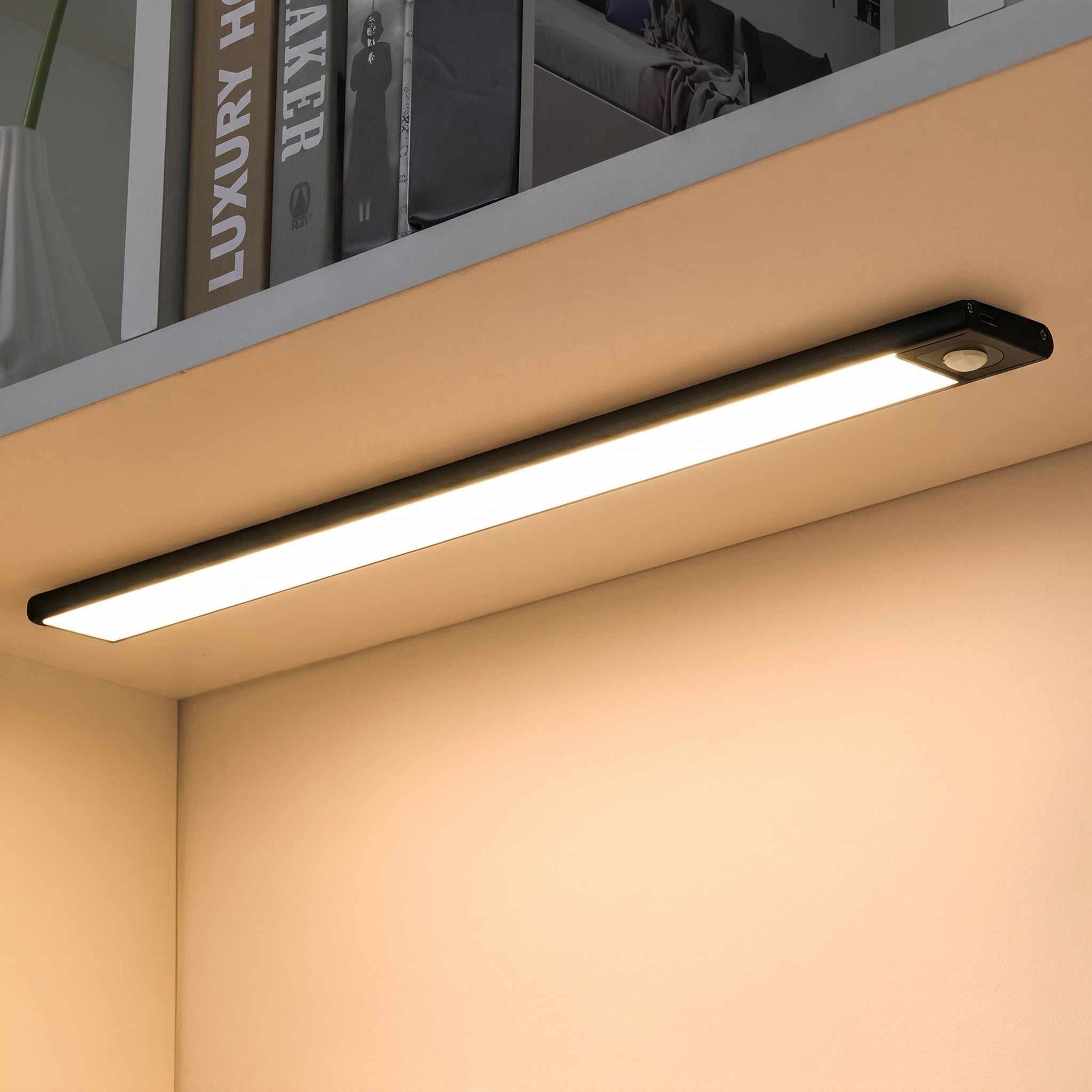 Magnetic Wireless LED Light Bar with Motion Sensor - LED Light bar - Black - Oaksoho