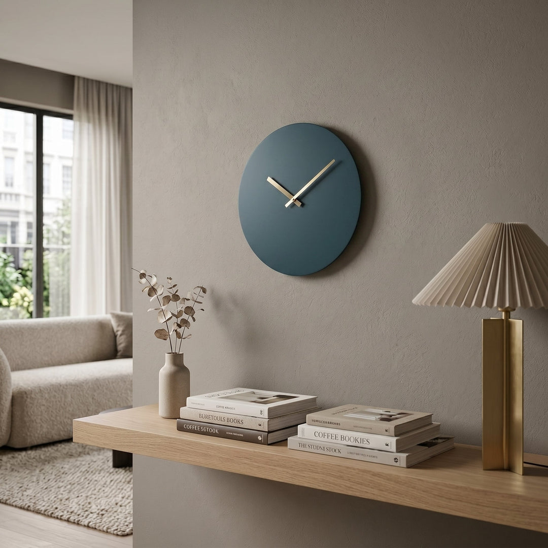 Minimalist Round Wall Clock without Numbers