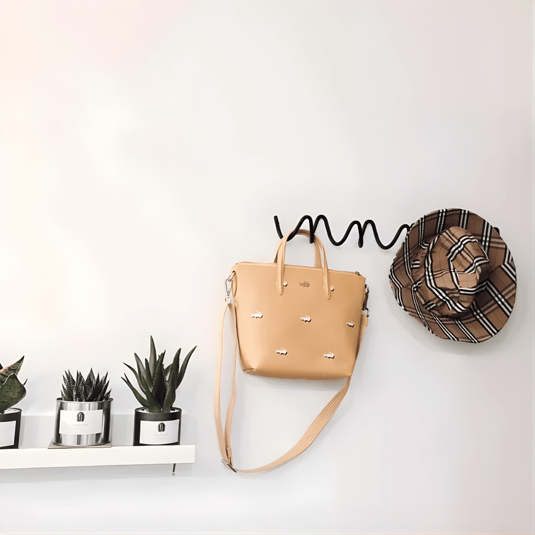 Minimalist Wall Coat Rack with Modern Metal Design - Hooks - Black - Oaksoho