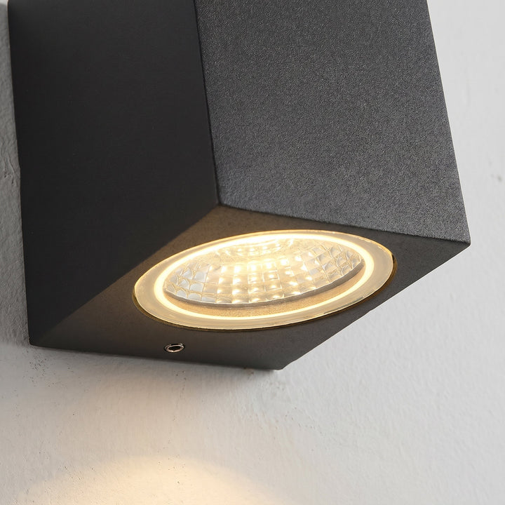 Minimalistic LED Wall Light for Outdoor Use - Wall Light - Up&Down - Oaksoho