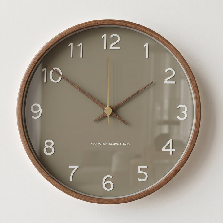 Minimalistic Wall Clock with Wooden Frame in Nordic Style - Wall Clock - Taupe - Oaksoho