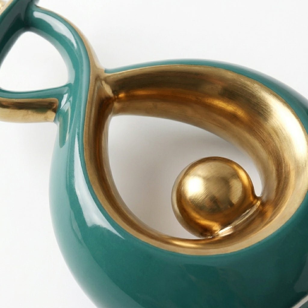 Modern Abstract Decoration with Twisted Design and Gold Accents - Figurines - Green - Oaksoho