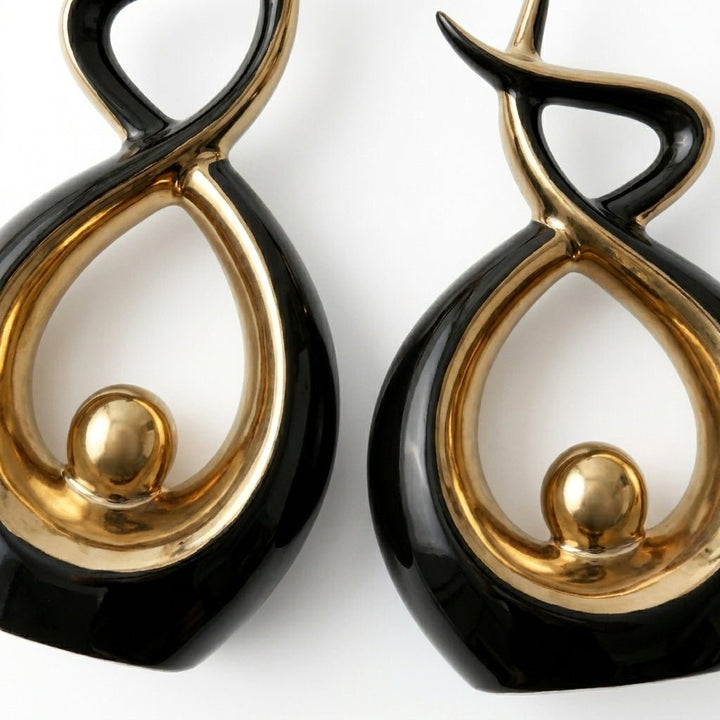 Modern Abstract Decoration with Twisted Design and Gold Accents - Figurines - Black - Oaksoho