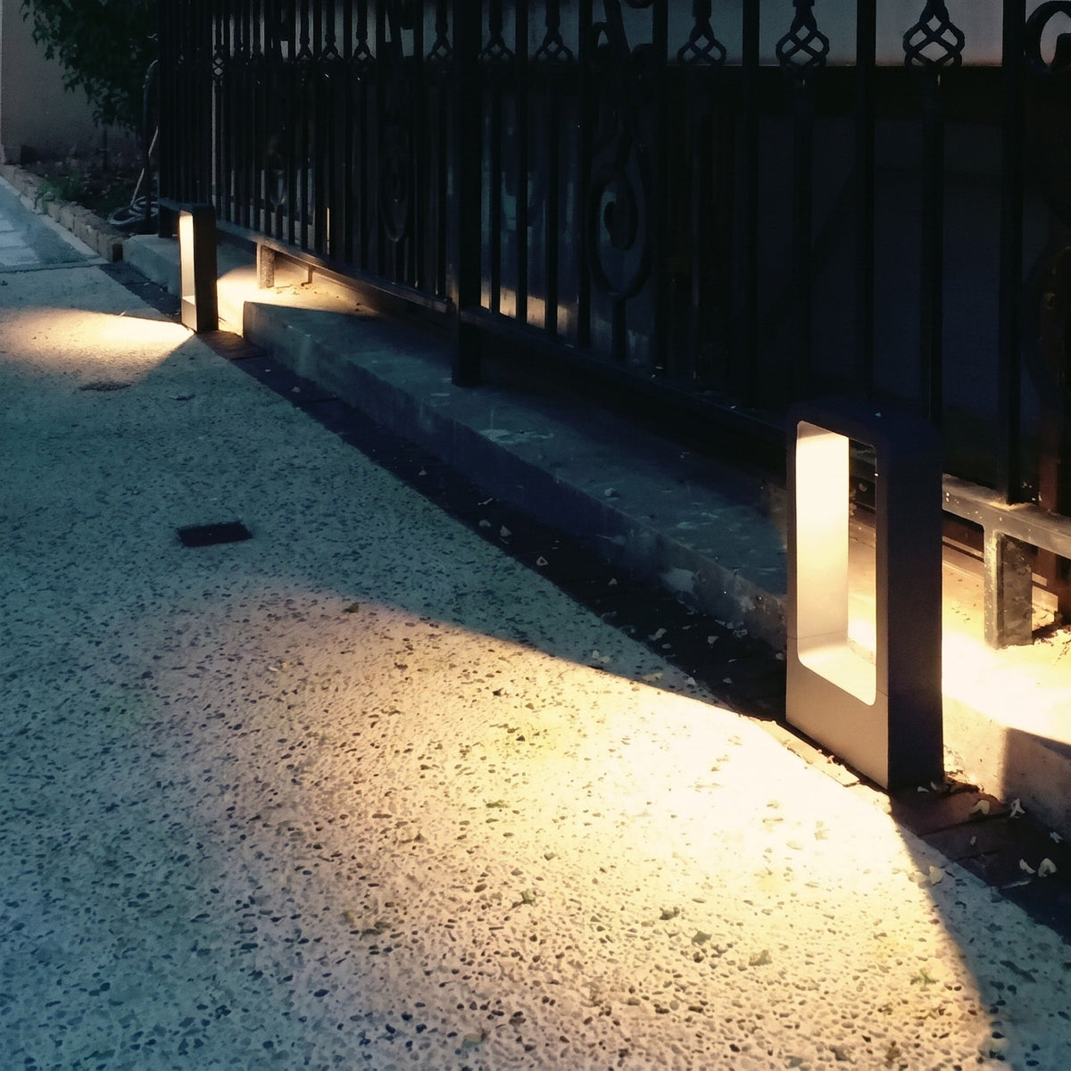 Modern Bollard Pathway Light Outdoor Garden Post Lamp - Landscape Pathway Lighting - 30 cm - Oak Soho