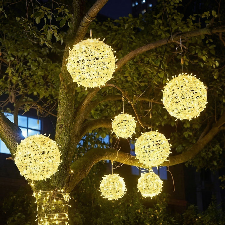 Modern LED Light Balls for Atmospheric Indoor and Outdoor Areas - LED Light Balls - Red - Oaksoho