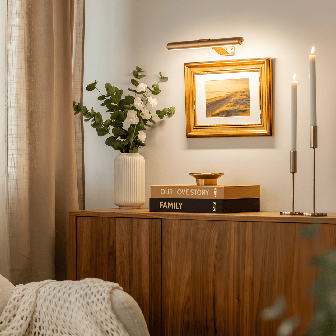 Modern Linear LED Wall - Mounted Gallery Light - Wall Light - Gold - Oaksoho