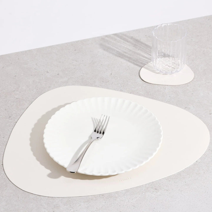 Modern Triangular Placemat - Placemat - White - Oaksoho
