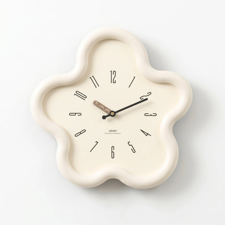 Modern Wall Clock in Flower Shape - Wall Clock - White - Oaksoho