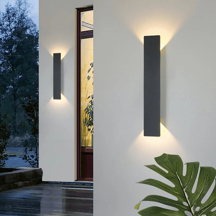 Outdoor LED Wall Light With Up and Down Rays - Wall lamp - White - Oaksoho