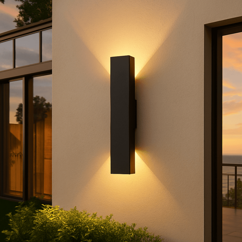 Outdoor LED Wall Light With Up and Down Rays - Wall lamp - Black - Oaksoho