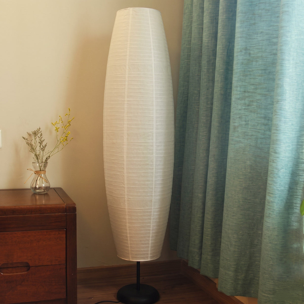 Oval Floor Lamp with Ribbed Paper Shade Japanese Style - Floor Lamps - Oaksoho