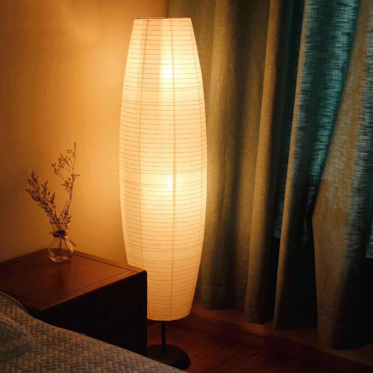 Oval Floor Lamp with Ribbed Paper Shade Japanese Style - Floor Lamps - Oaksoho