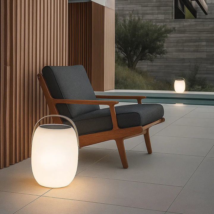 Portable Solar - Powered Lantern - LED Decorative Lights - 18x18x27 cm - Oaksoho