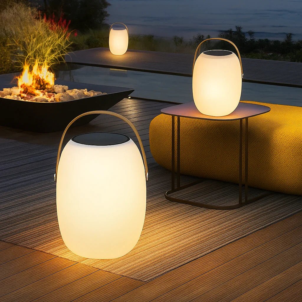 Portable Solar - Powered Lantern - LED Decorative Lights - 18x18x27 cm - Oaksoho