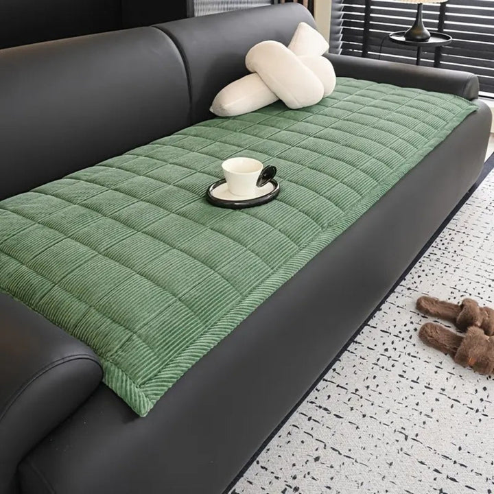 Quilted Sofa Protector - Sofa Protector - Green - Oaksoho