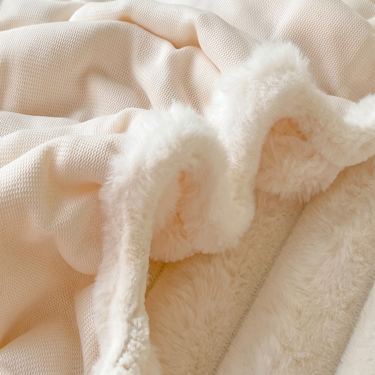 Ribbed Plush Fitted Bed Sheet with Deep Pockets - Bed Sheets - Beige - Oak Soho