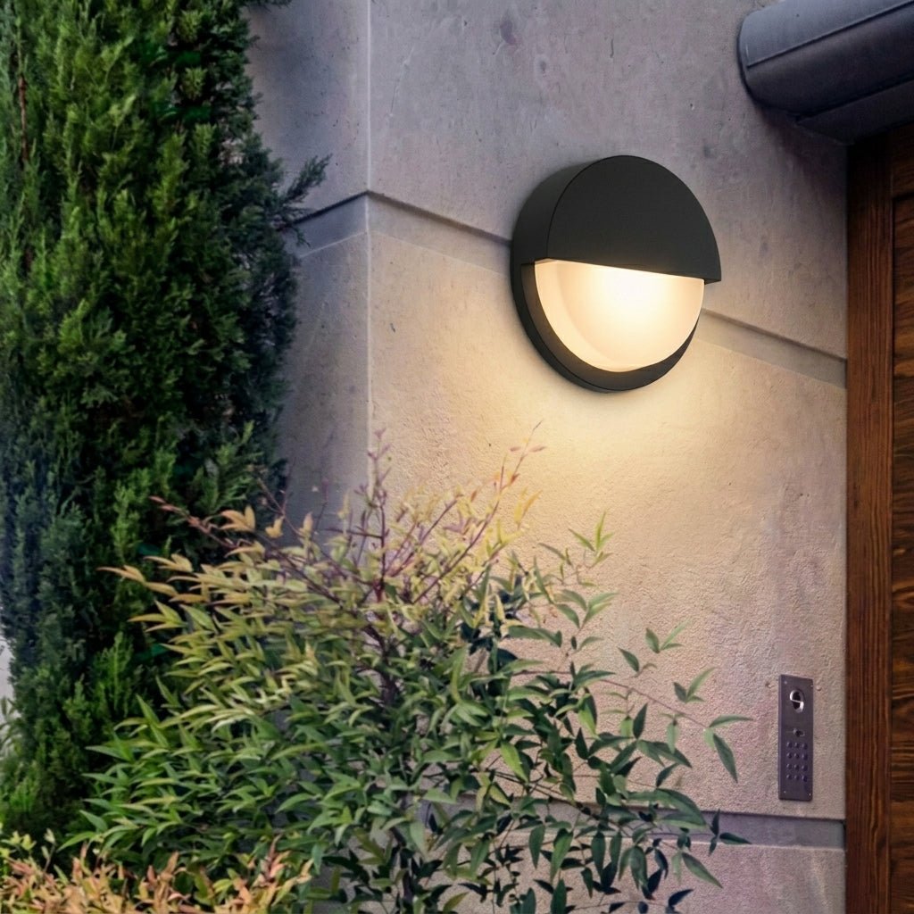 Round Outdoor Wall Light with Segment Grid Design - Wandleuchte - Half - Round - Oaksoho