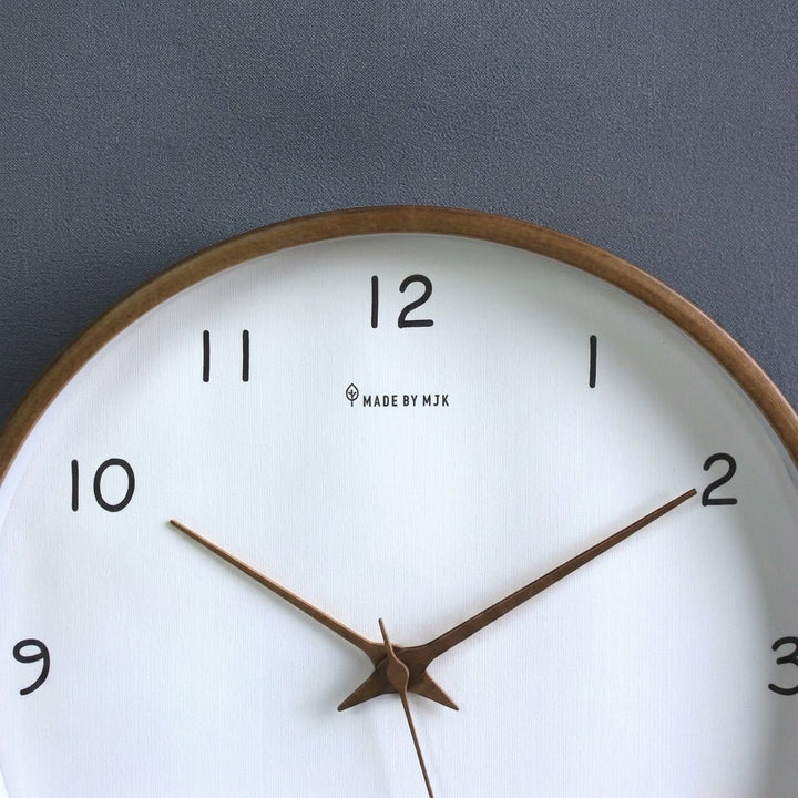 Samuel – Silent Analogue Wall Clock Made of Solid Wood - Wanduhr - Brown - Oaksoho