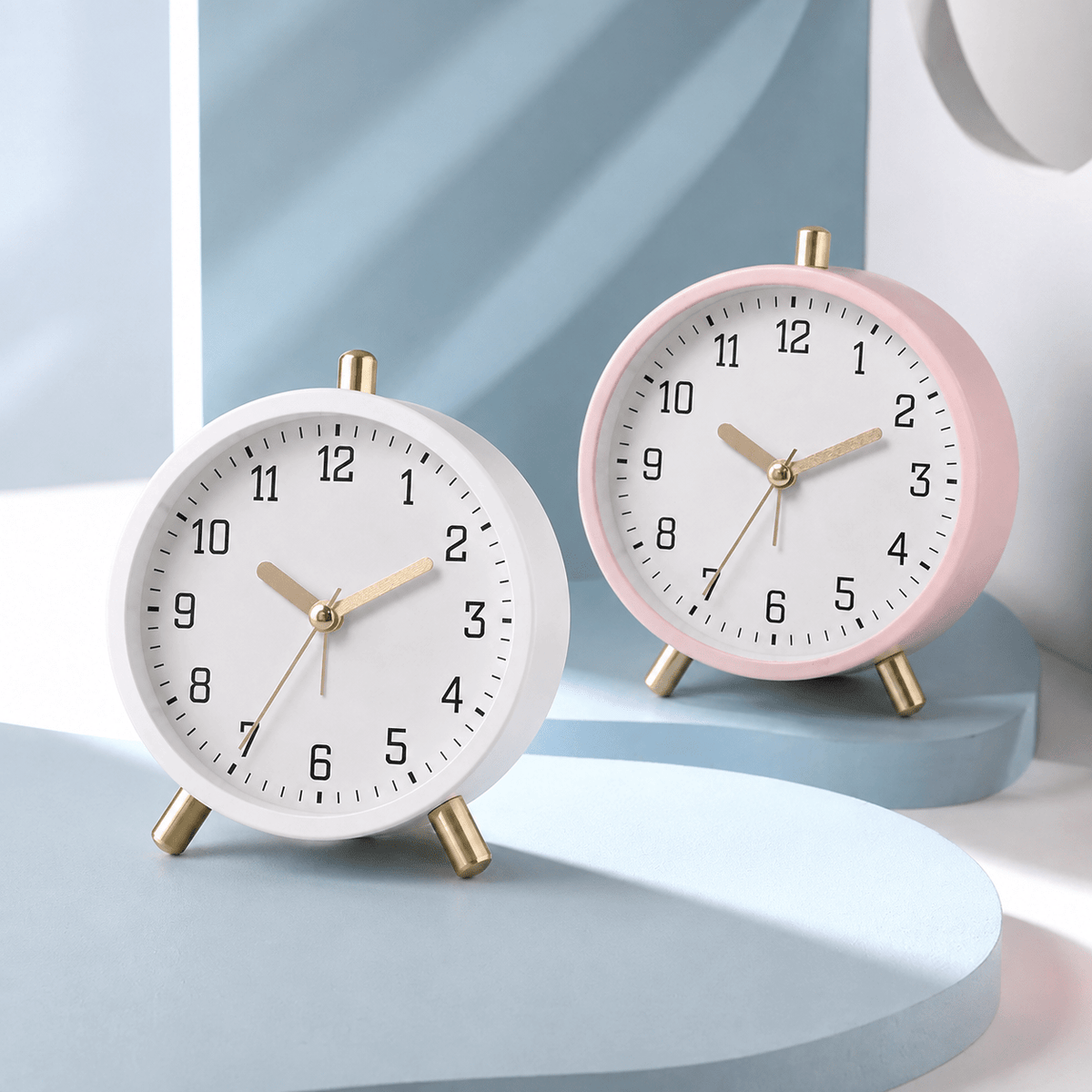 Scandinavian Round Silent Desk Clock with Brass Accents - Desk Clock - Pink - Oaksoho