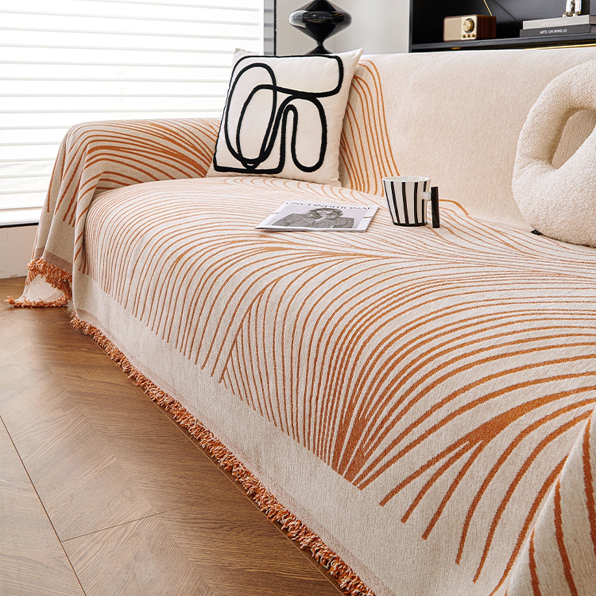 Sofa cover with modern wave pattern and fringes - Sofa Protector - Orange lines - Oaksoho