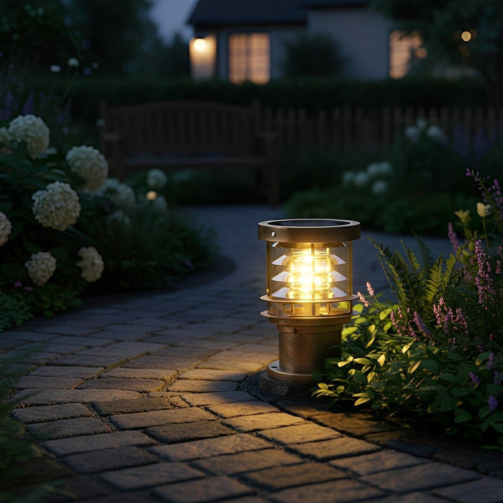 Solar Pathway Light for the Garden - Landscape Pathway Lighting - Bronze - Oaksoho