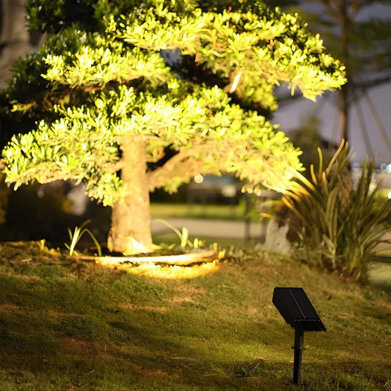 Solar Spotlight LED for Garden Paths - Garden Light - Warm White - Oaksoho