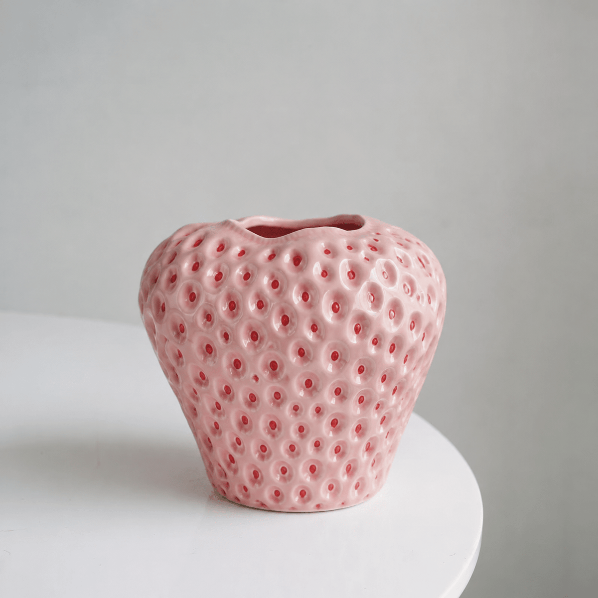 Strawberry Ceramic Vase for Flowers and Table Décor - Vases - Pink - Oaksoho
