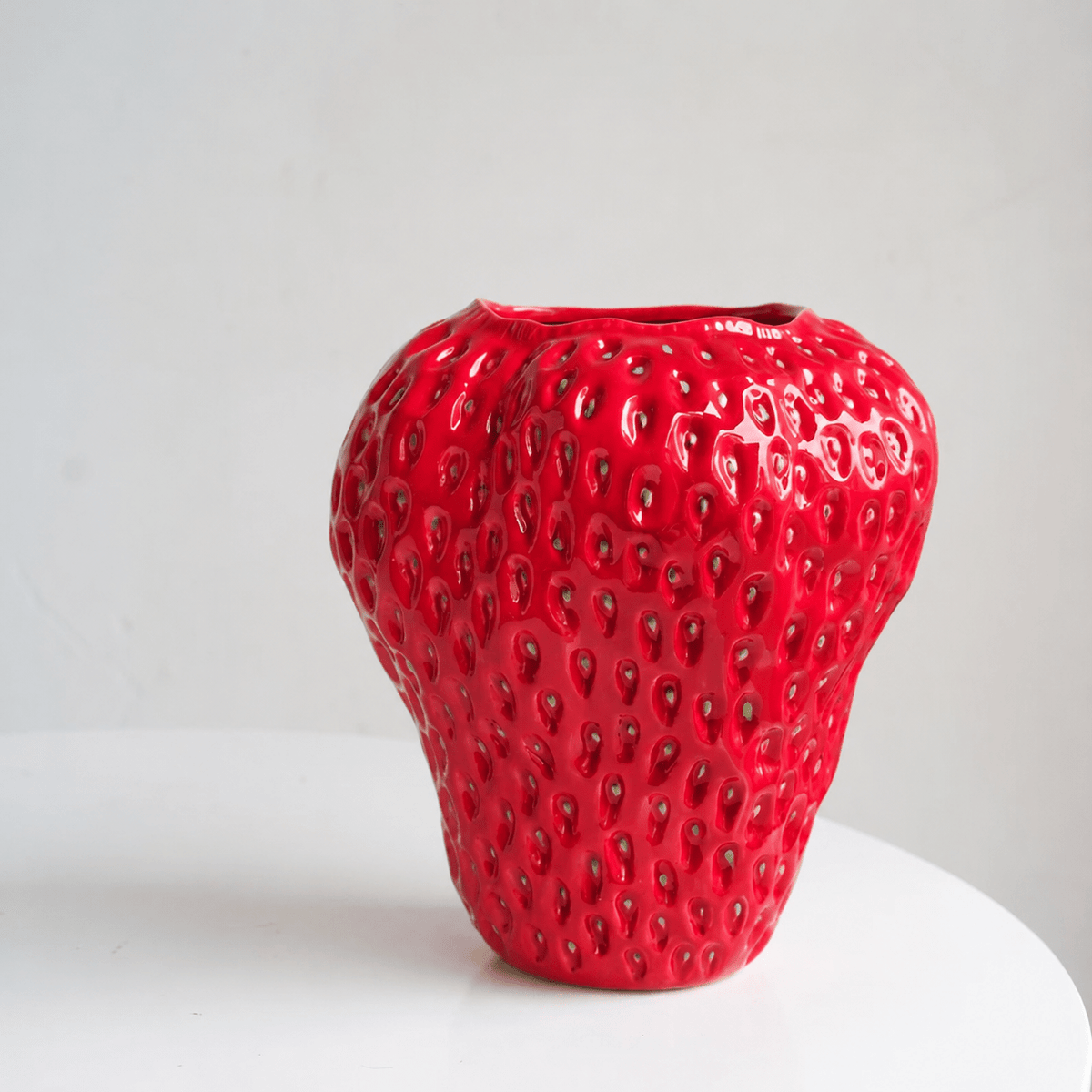 Strawberry Ceramic Vase for Flowers and Table Décor - Vases - Red - Oaksoho