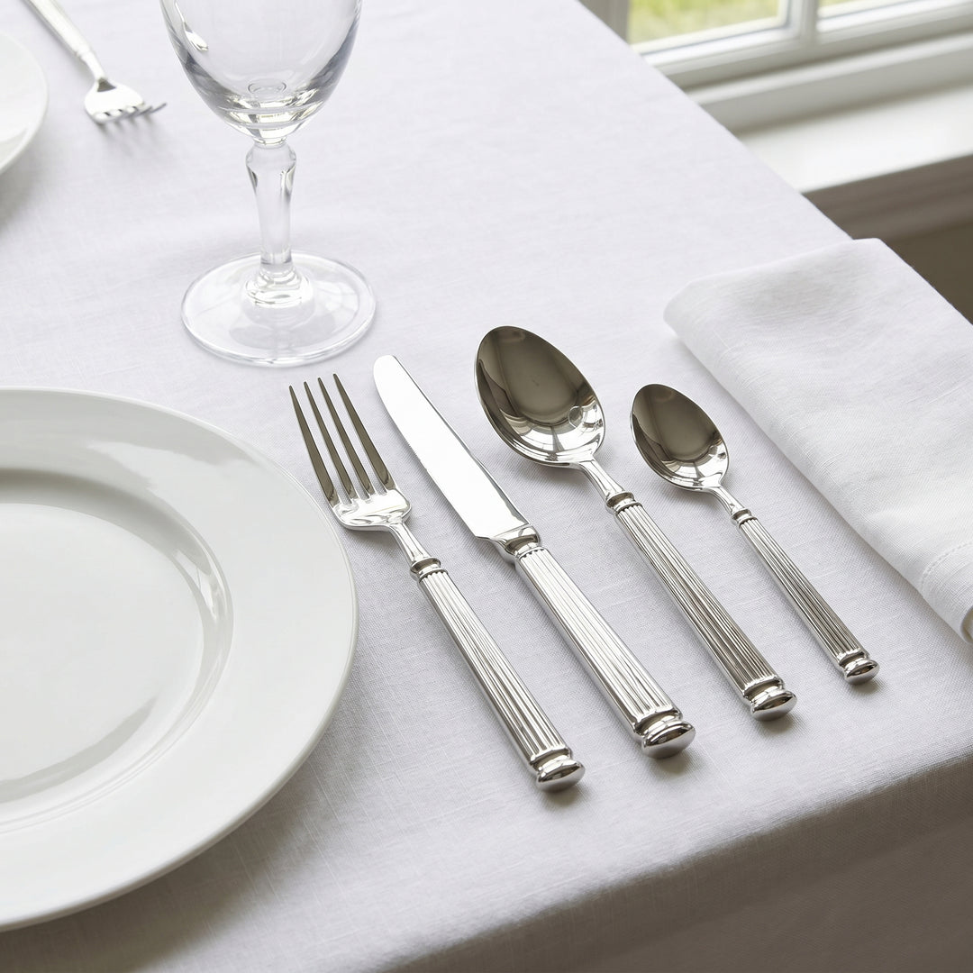 4-piece Silver Cutlery Set with a Ribbed Handle