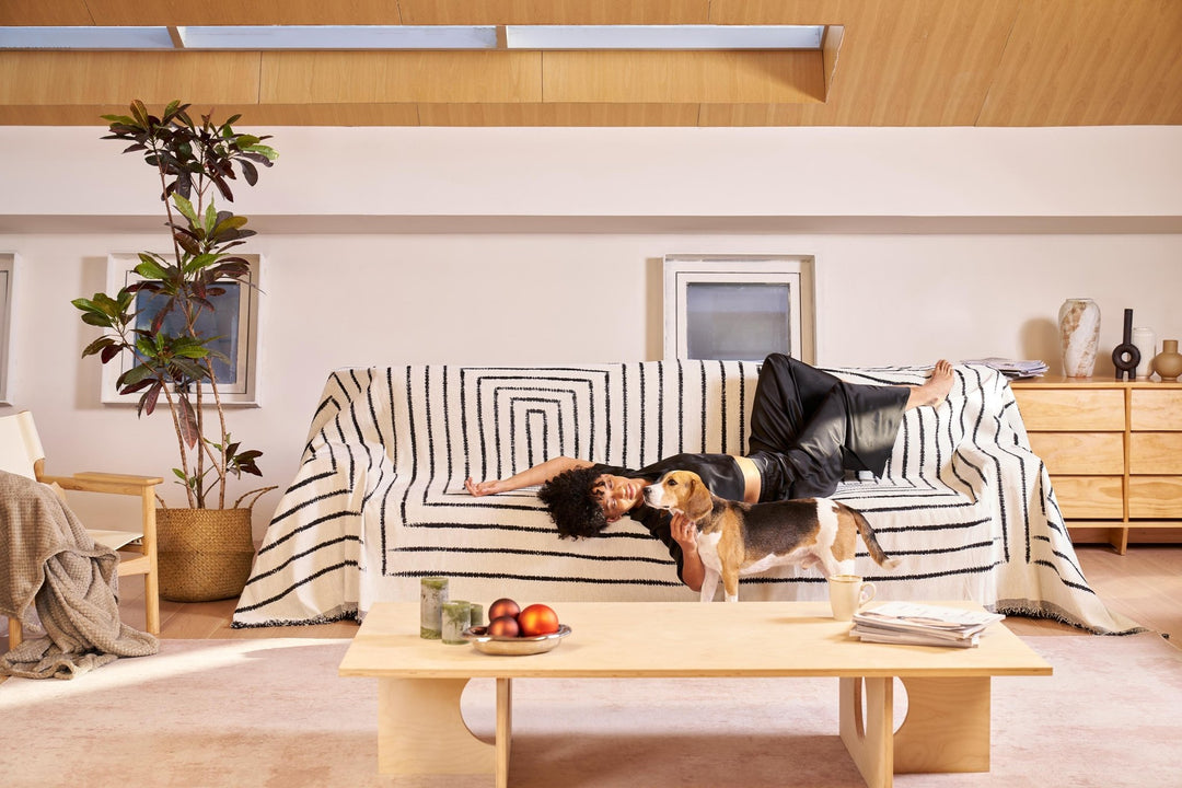 Versatile Sofa Cover with Geometric Pattern - Living Room - White - Oaksoho
