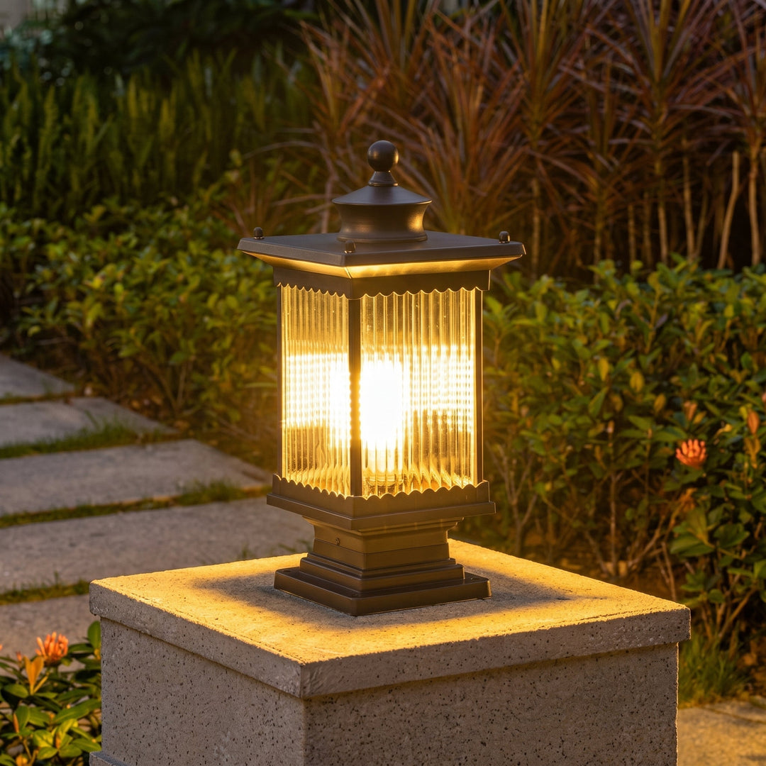Vintage Column Lantern for Outdoor Use - Column Lantern - Oaksoho