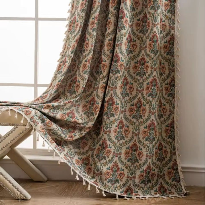 Vintage - Style Floral Curtain for a Classic Room Atmosphere - Curtains - Fleur Beige - Oaksoho