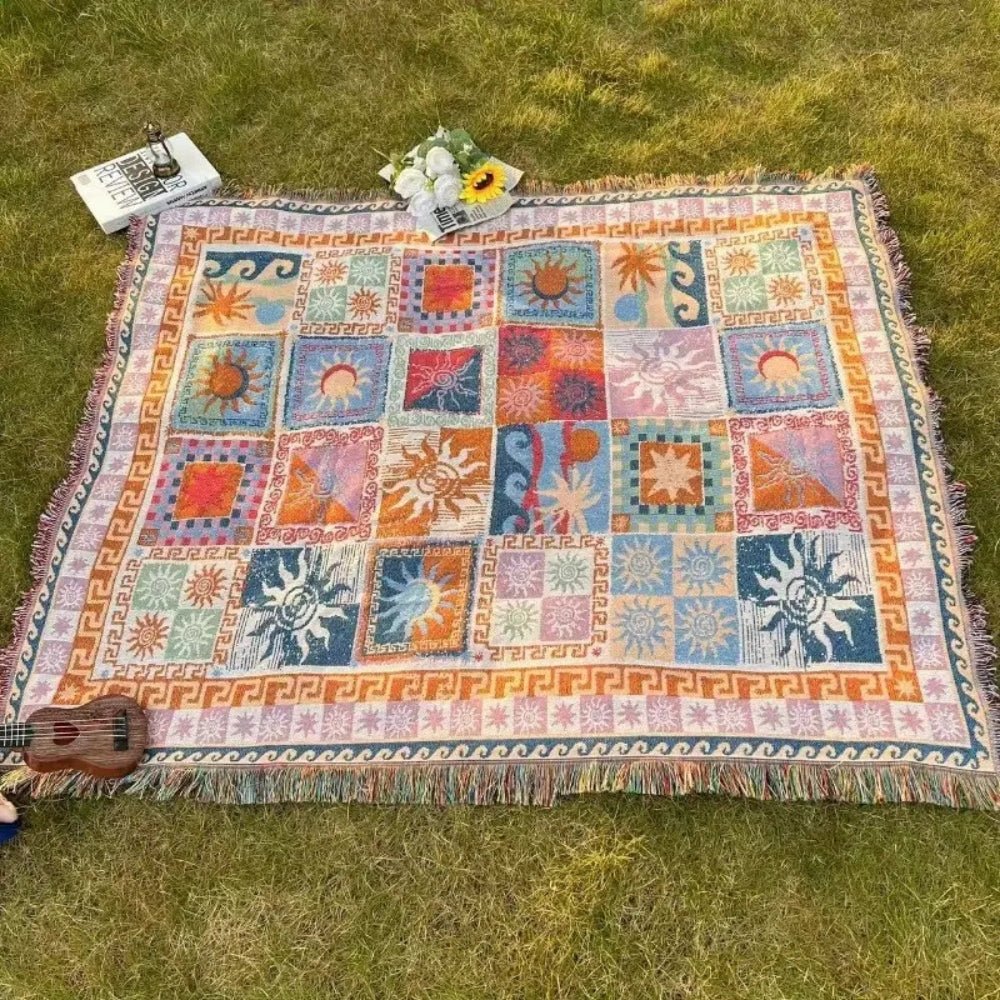 Woven Picnic Blanket with Boho Patchwork Pattern and Fringes - Picnic Blanket - 160x130 cm - Oaksoho